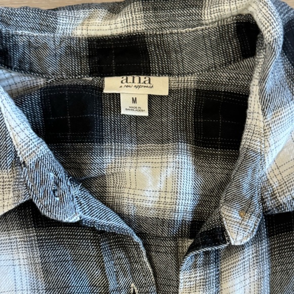 Pink Floyd Button Up - Picture 4 of 5